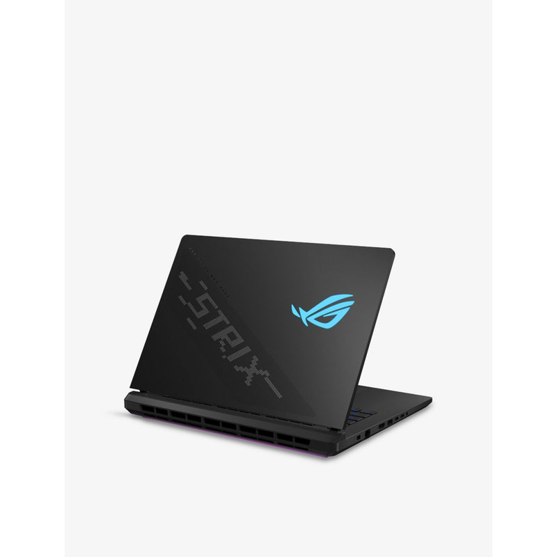 ROG Strix SCAR 16 gaming laptop, UK version