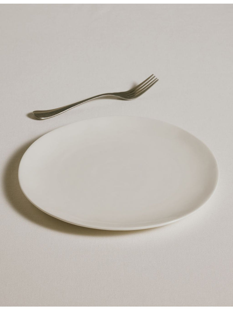 White Company Burnham porcelain dinner plate 27.5cm, UK version