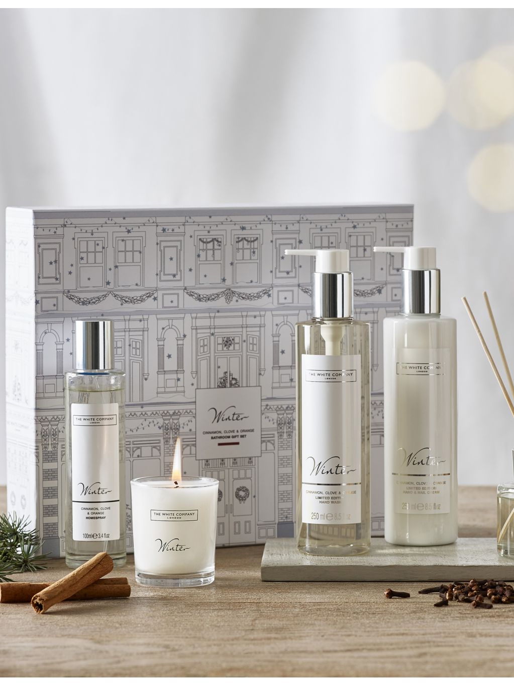 The White Company Winter bathroom gift set - British product