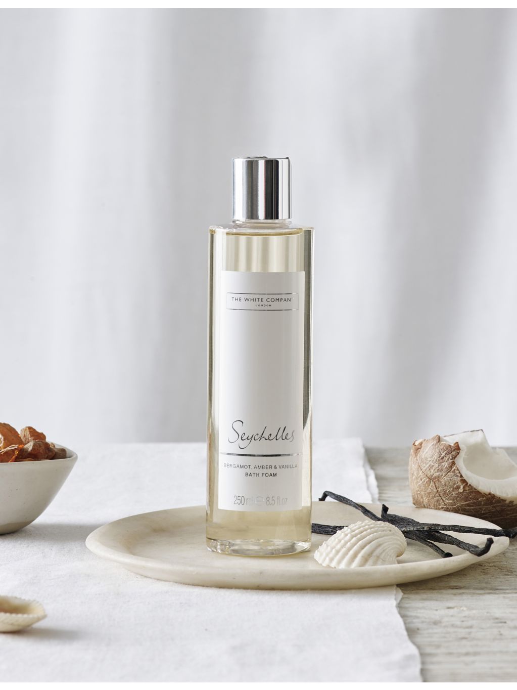 The White Company Seychelles bath foam 250ml, UK version