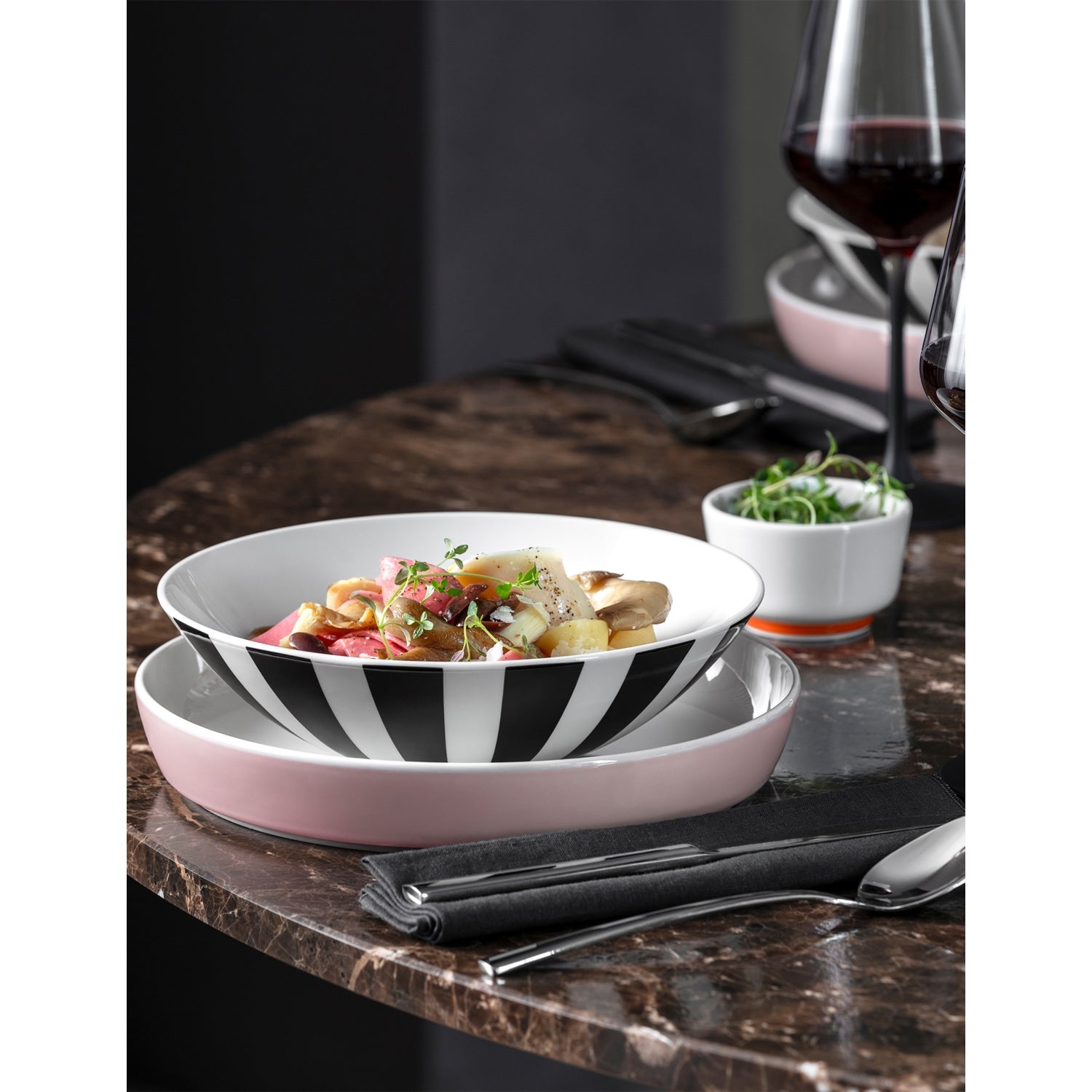 Villeroy & Boch Memphis porcelain bowl 21.7cm, UK version