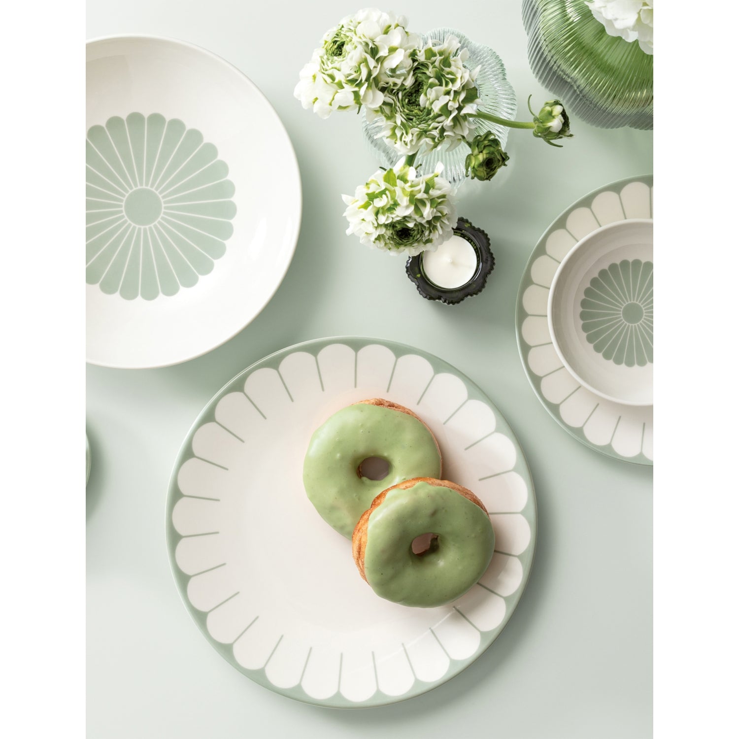 Villeroy & Boch Fleur porcelain dessert plate 21.2cm, UK version