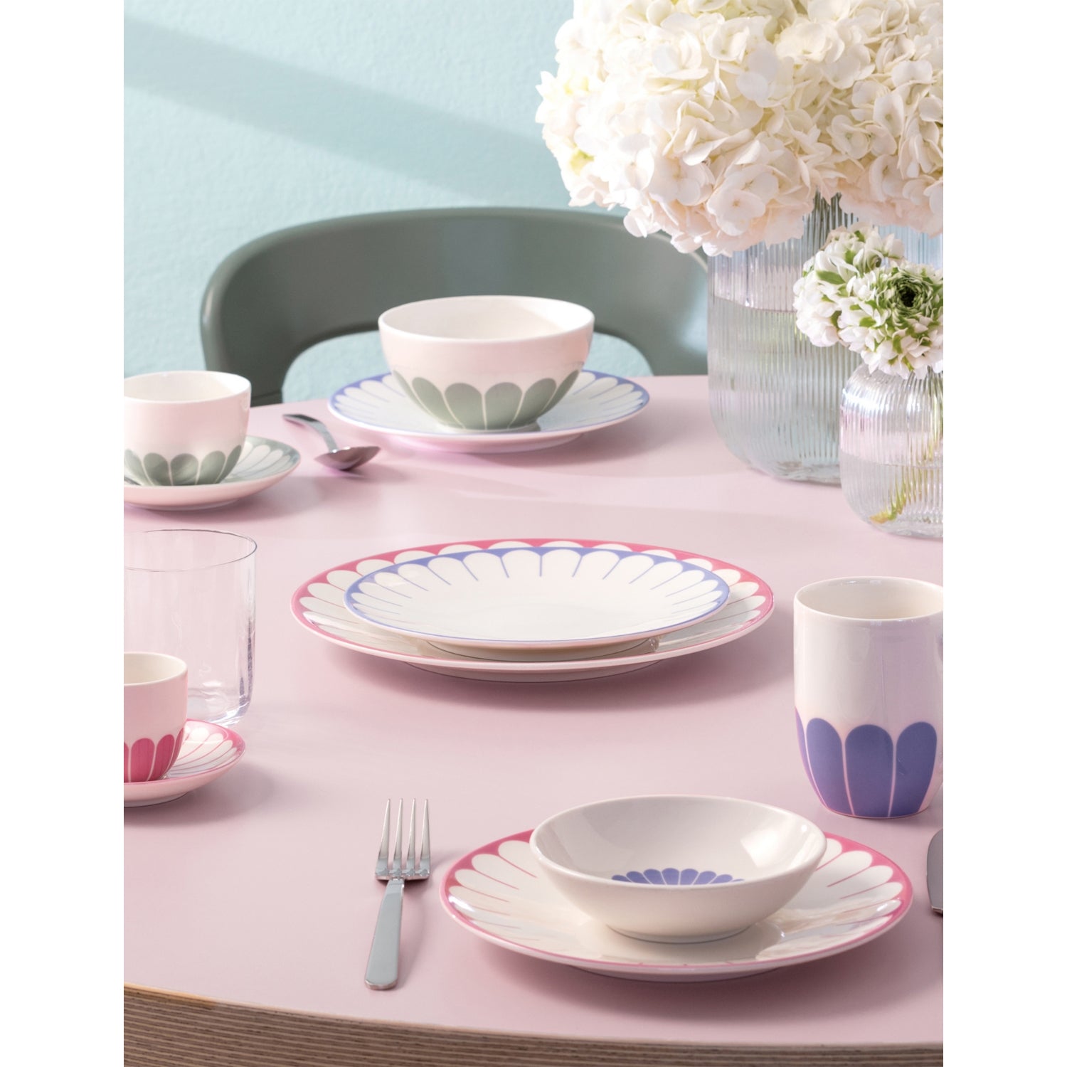 Villeroy & Boch Fleur Cassis porcelain dessert plate 21.2cm (British brand)