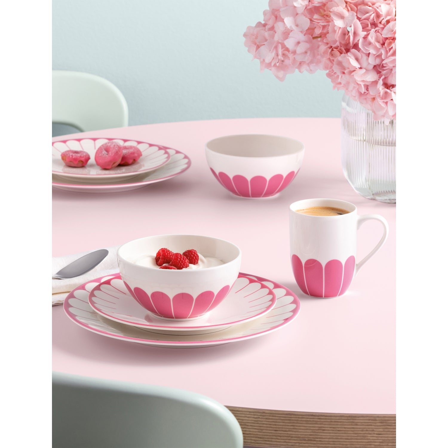 Villeroy & Boch Fleur Cassis porcelain mug 290ml, UK version