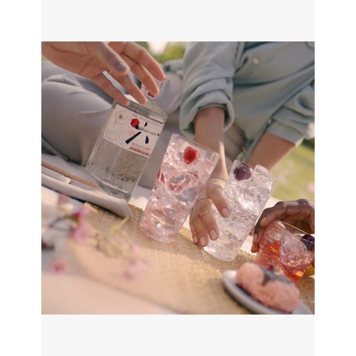 Roku Sakura limited edition gin 700ml - British product