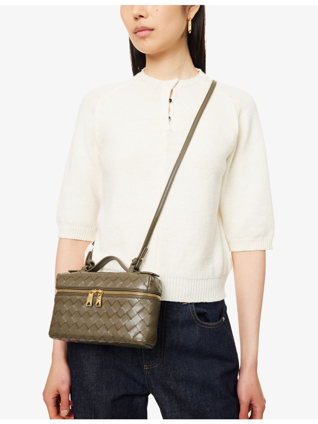 Bottega Veneta cross-body bag with woven leather design - British product
