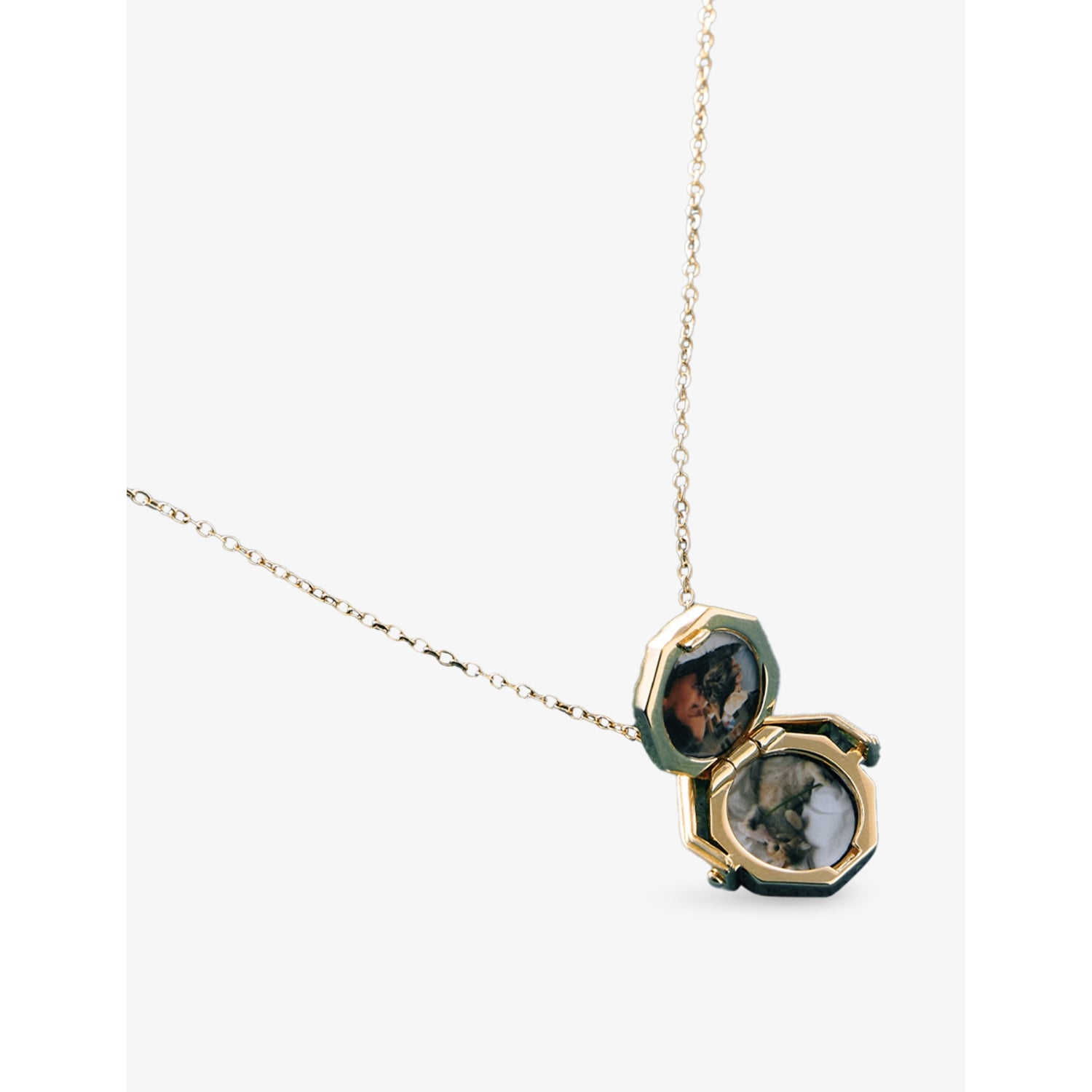 Astley Clarke white sapphire locket necklace 13mm - British product
