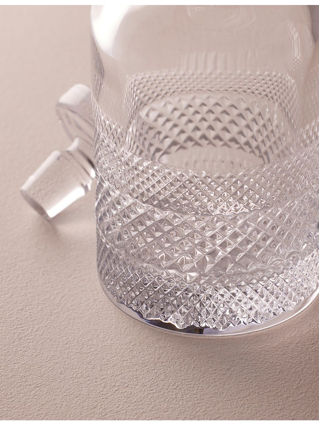 Soho Home Huxley Cut crystal decanter 30cm - British product