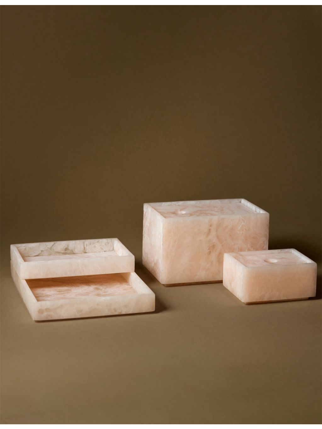ferm LIVING Mist resin box with lid 15cm (British brand)