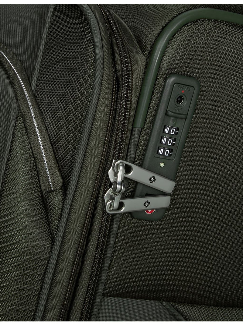Samsonite Re-Lite spinner 4-wheel polyester suitcase 67cm, UK version