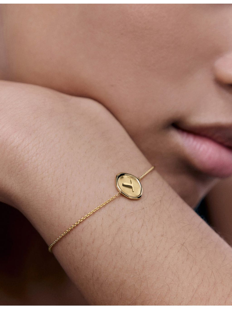 Monica Vinader Y initial gold vermeil bracelet 16-19cm, imported from the UK