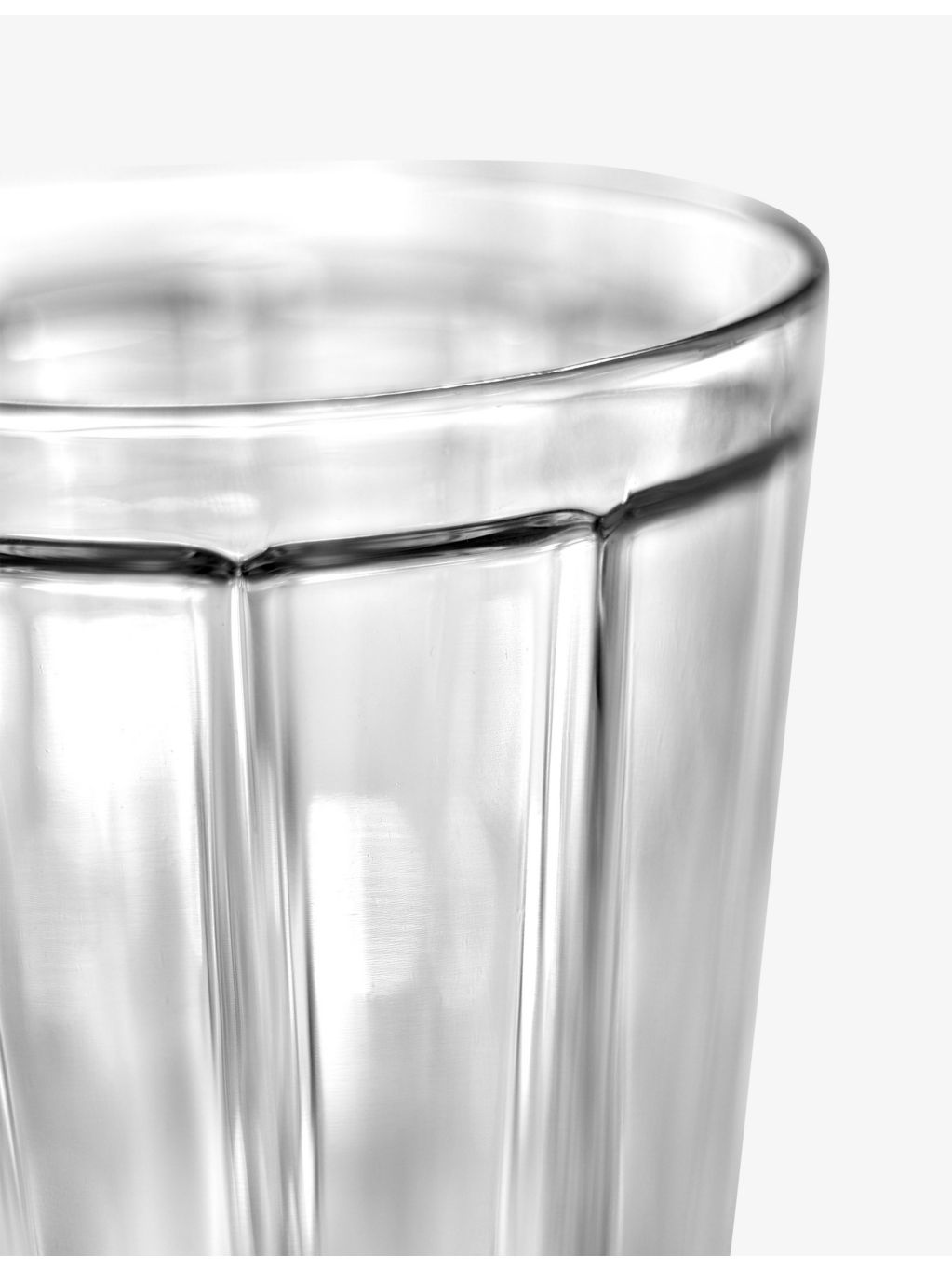 Serax Surface white wine glass 12cm - British product