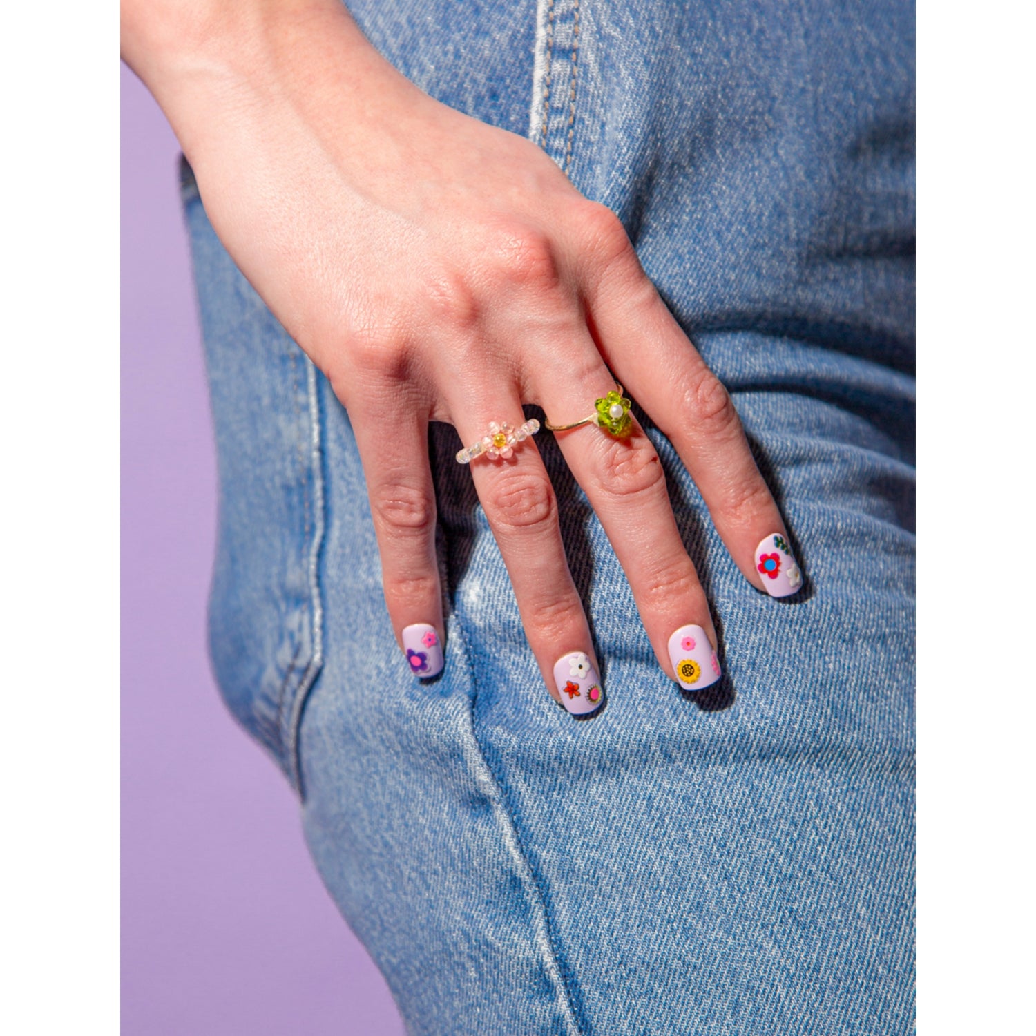 Omy flower nail art stickers 120-pack, imported from the UK