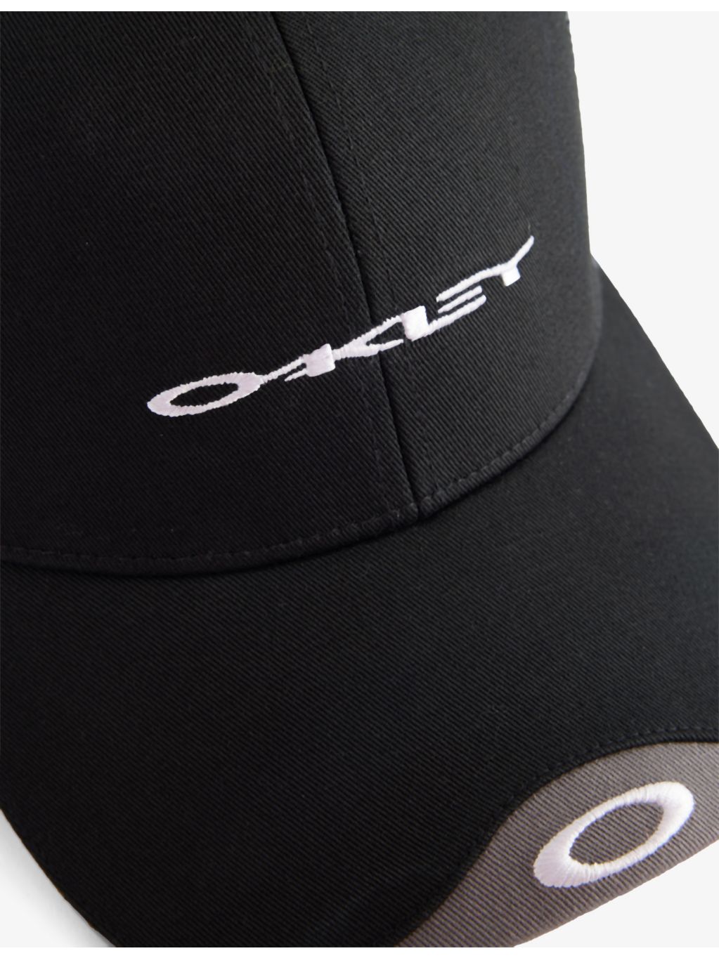Oakley trucker hat classic cotton mesh back, UK version