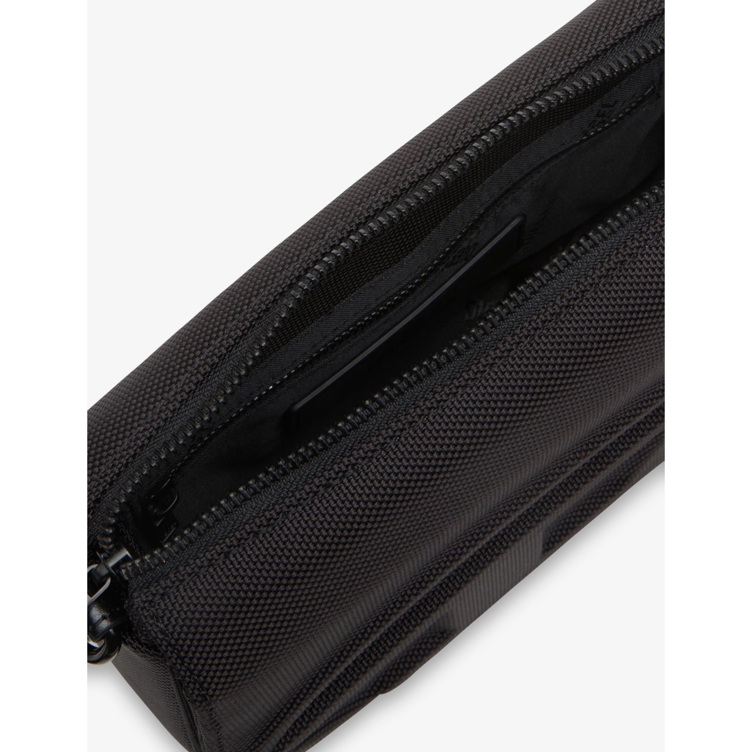 Diesel 1DR camera leather cross-body bag (British brand)