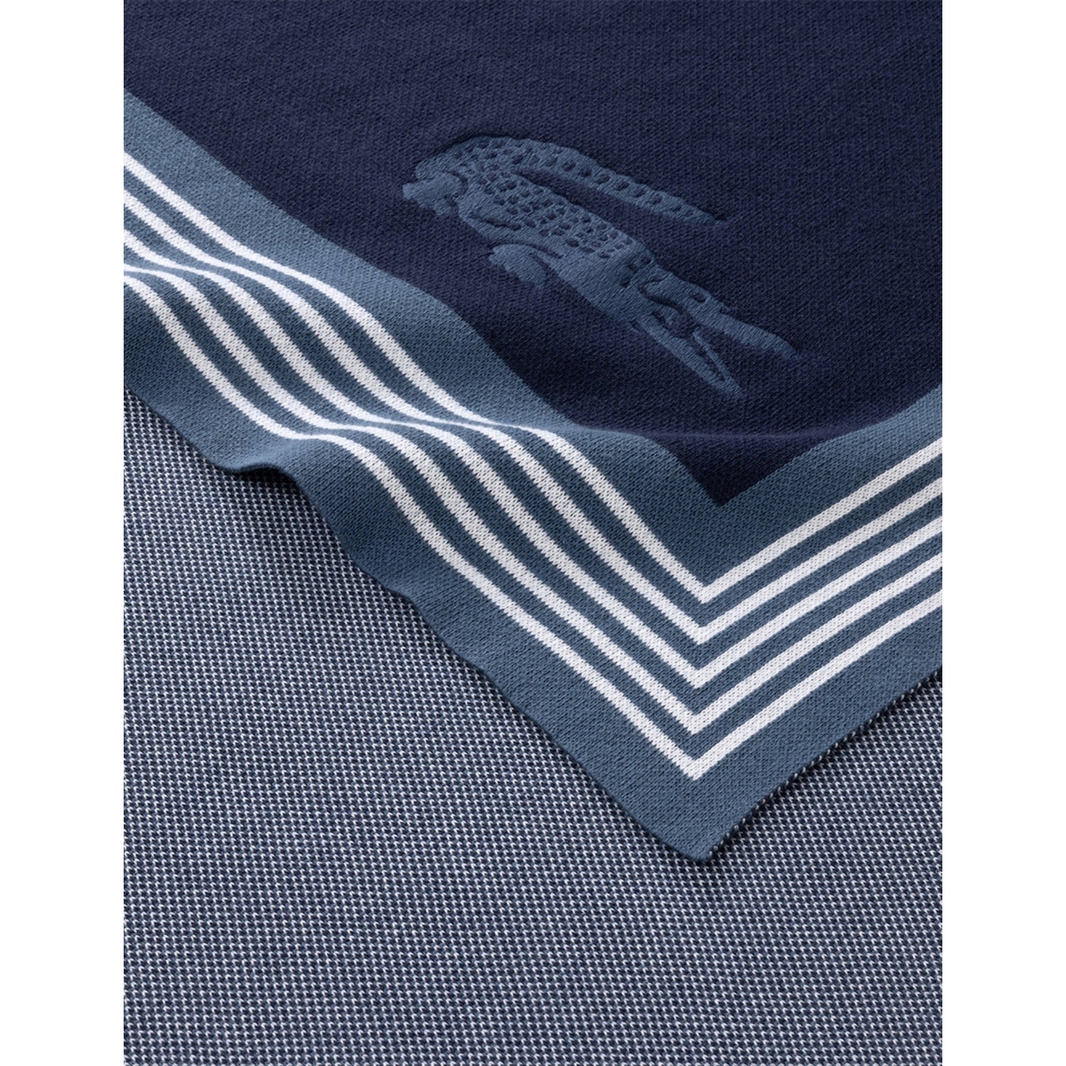 Lacoste throw blanket jacquard plaid 130x170cm, imported from the UK