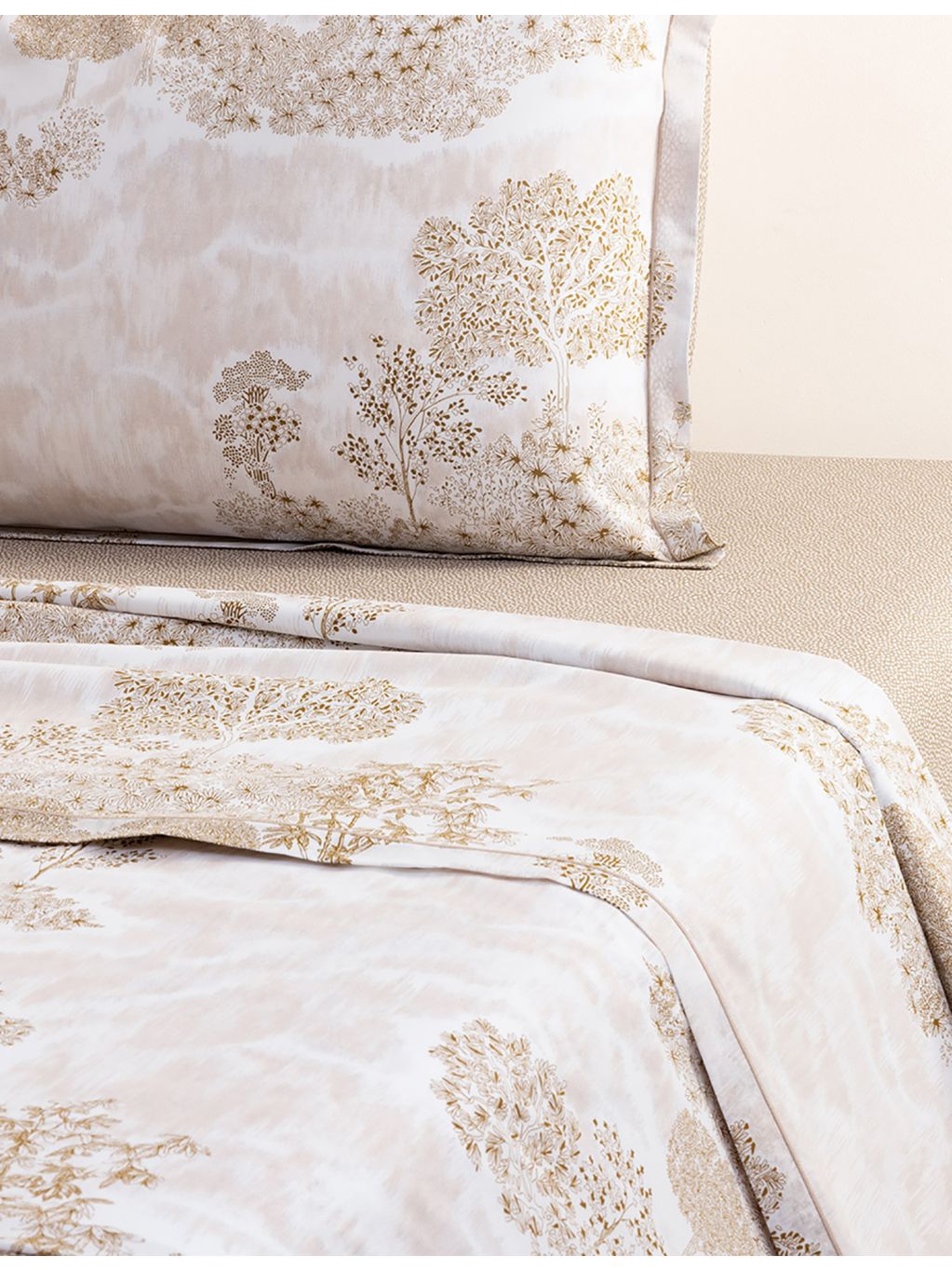 Yves Delorme Paysage cotton batiste flat sheet (British brand)