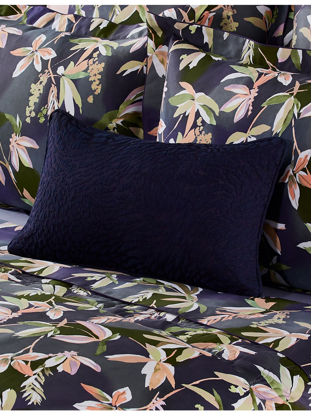 Yves Delorme Souvenir cushion cover 33cm x 57cm, imported from the UK