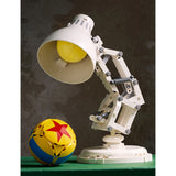 LEGO Ideas Luxo Jr. building set 613 pieces - British product