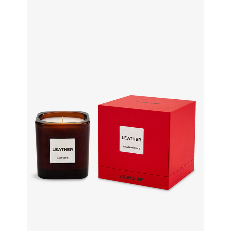 Assouline leather scented candle 260g - British product
