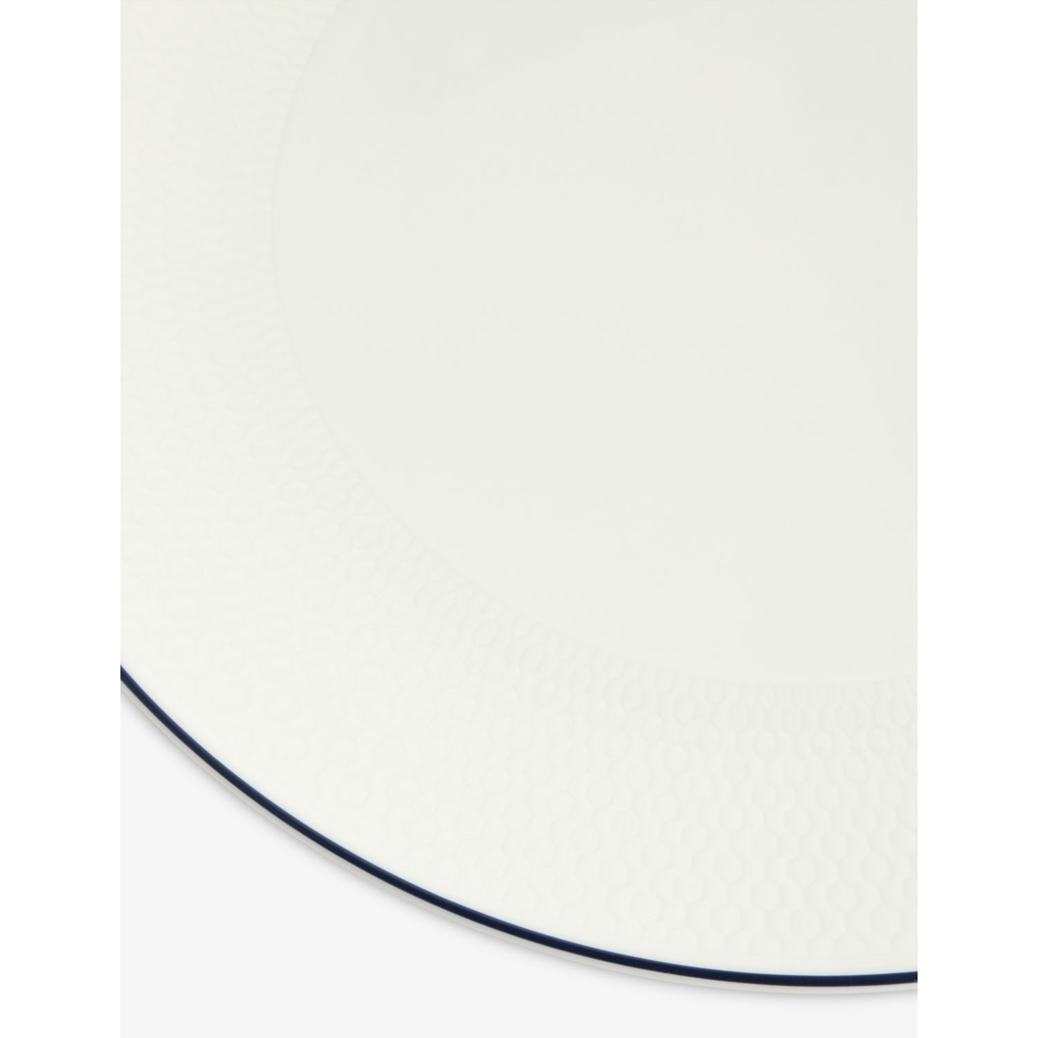 Wedgwood Gio bone china dinner plate 24cm, UK version