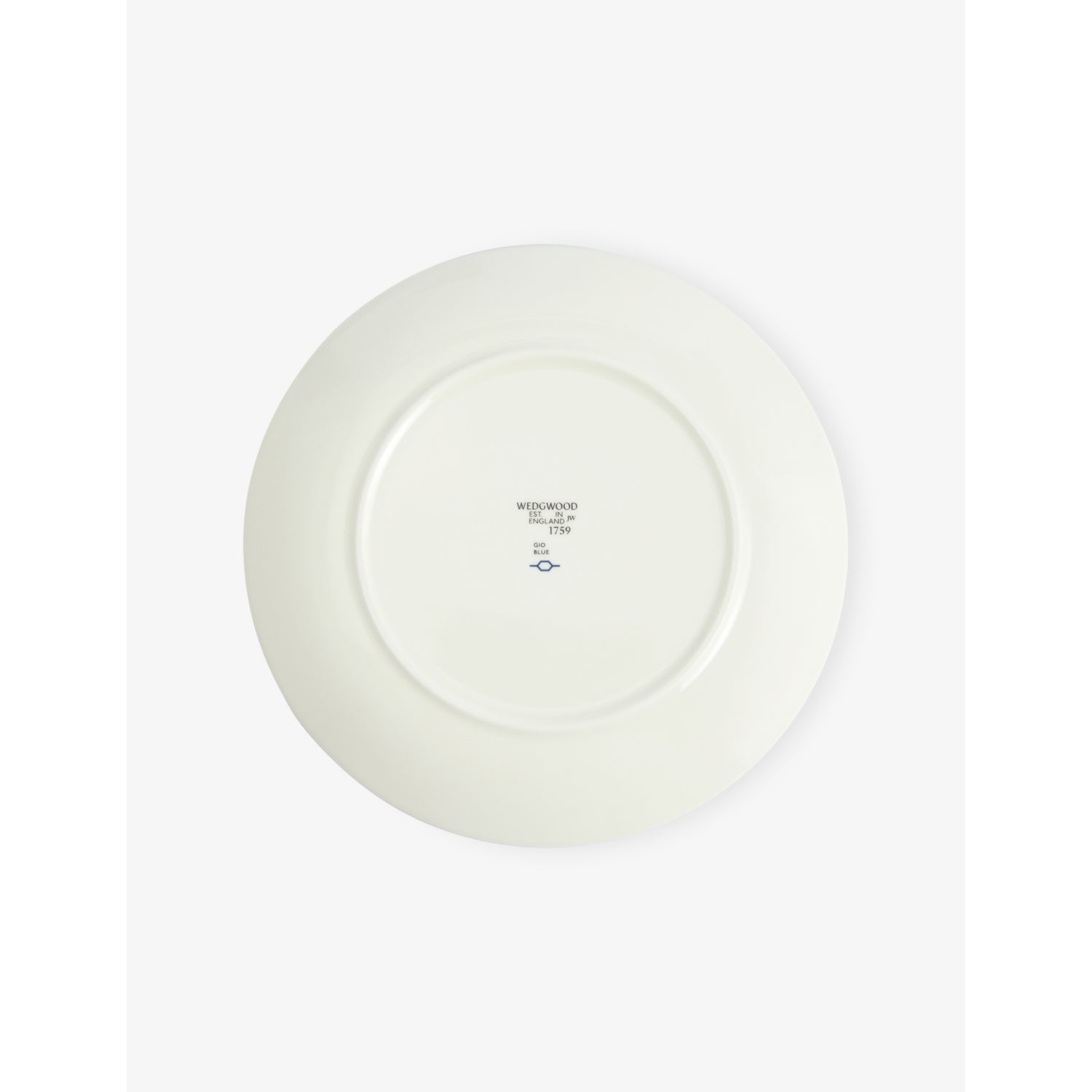Wedgwood Gio bone china plate 17cm, imported from the UK