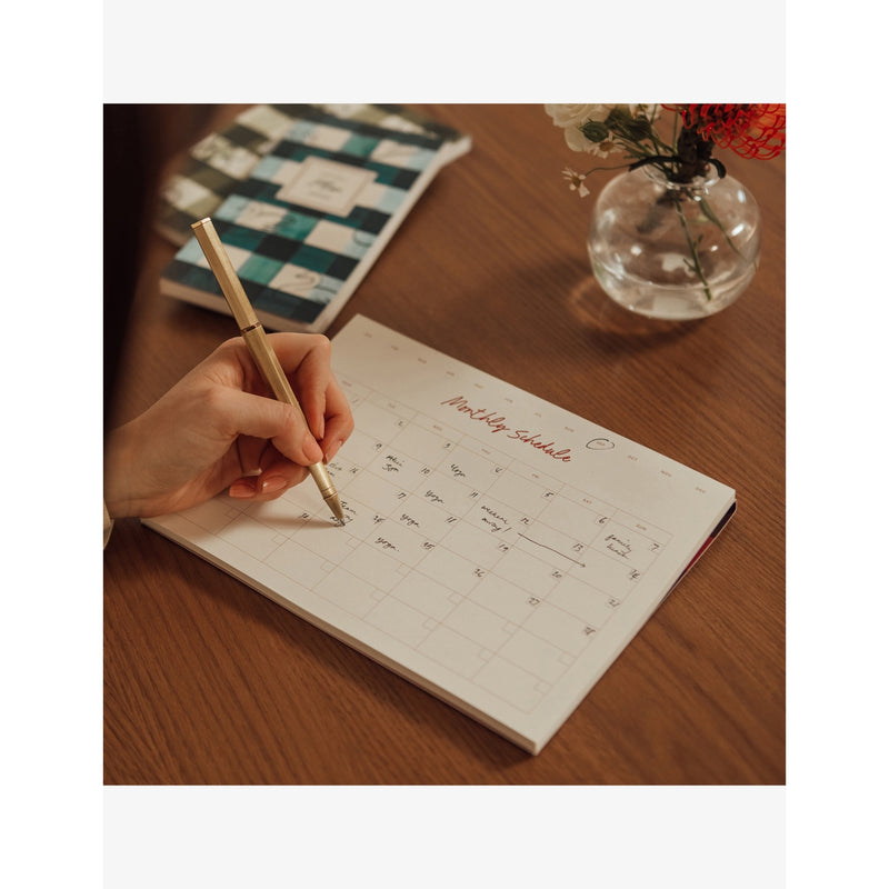 Papier Picnic Monthly Desk Planner 18x24cm, UK version