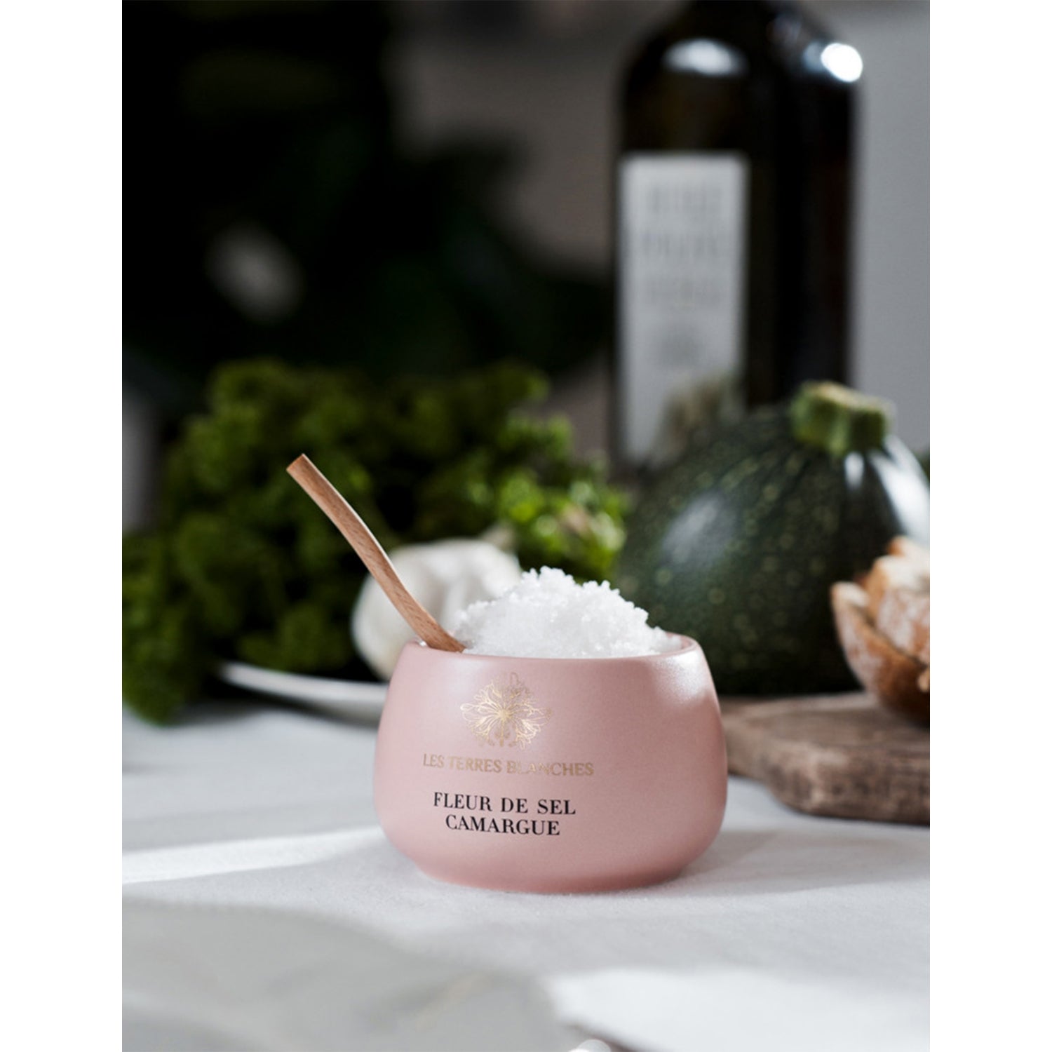 Les Terres Blanches Camargue salt flakes 100g, imported from the UK