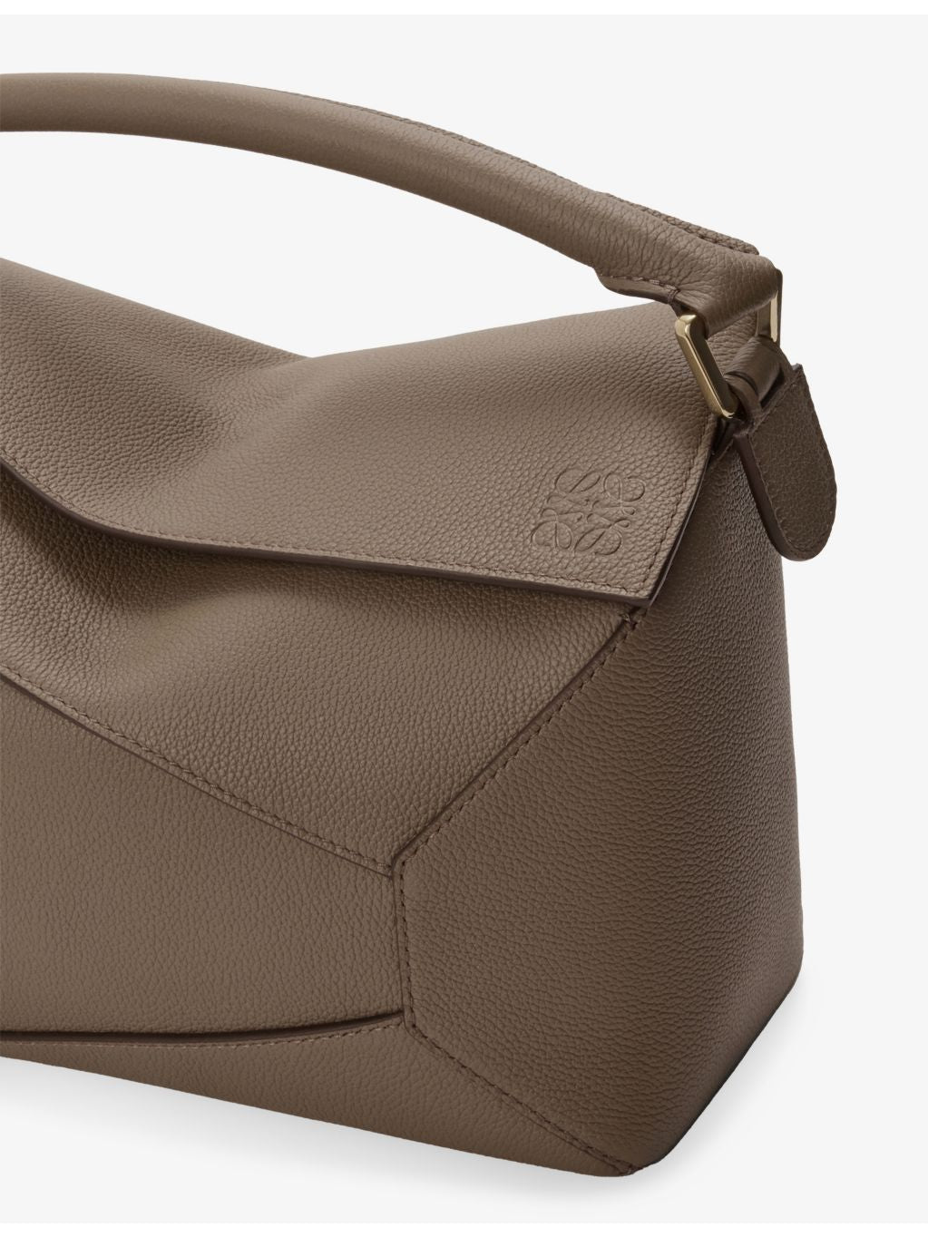 Loewe Puzzle Edge medium leather shoulder bag (British brand)
