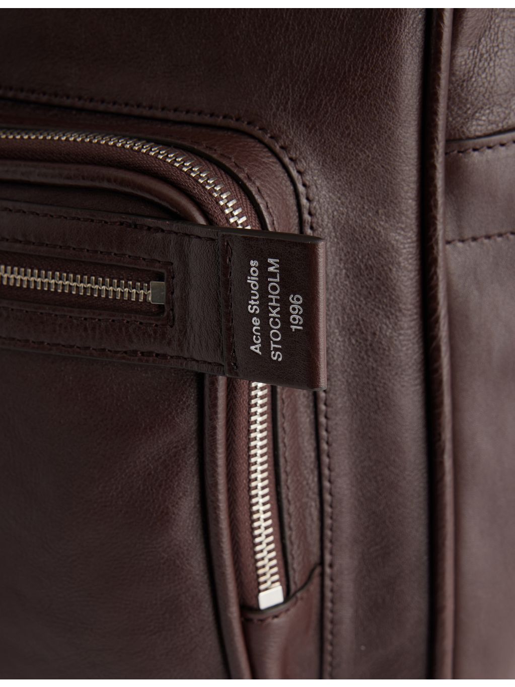 Acne Studios Camero leather shoulder bag with silver hardware - British product