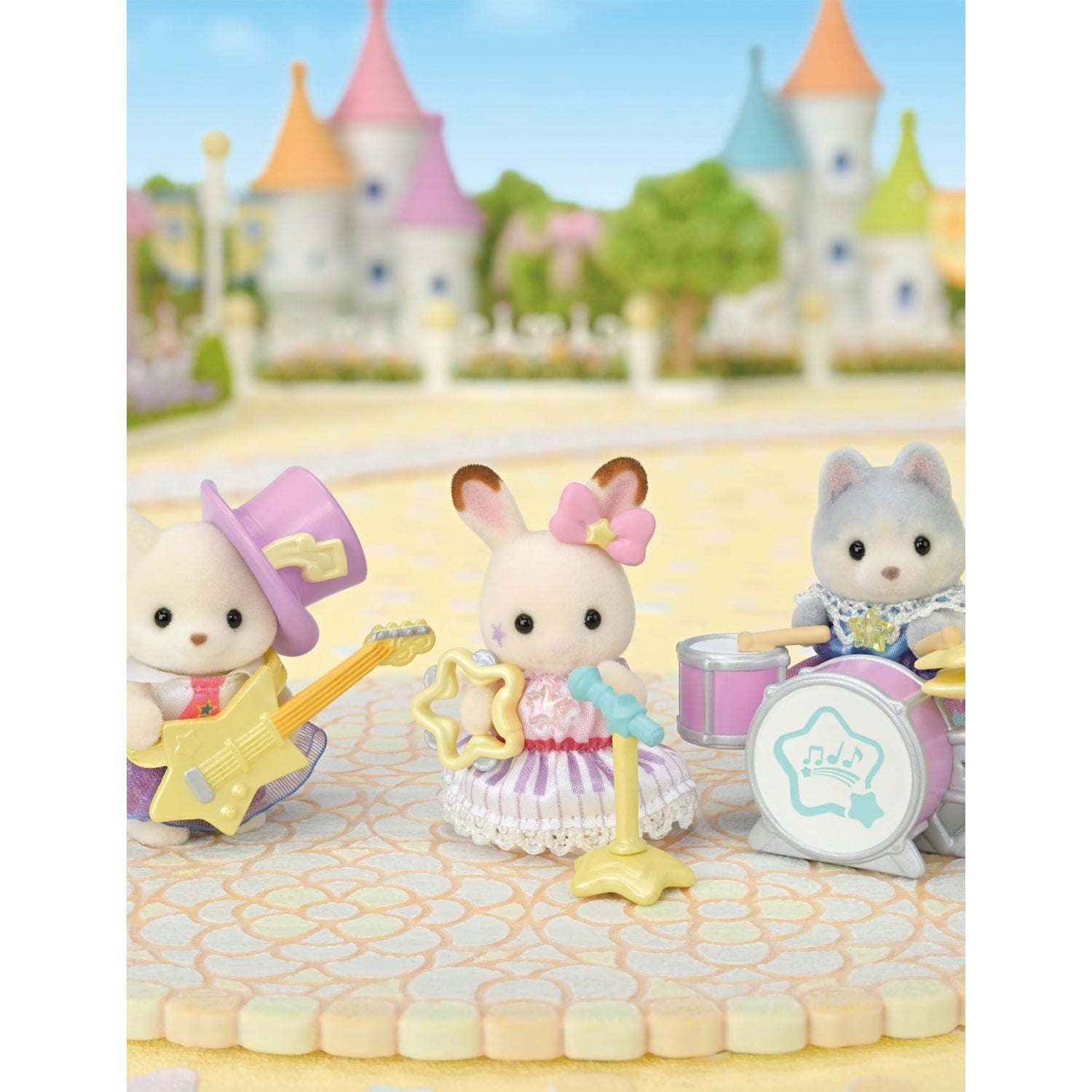Sylvanian Families Star Trio baby figures (British brand)