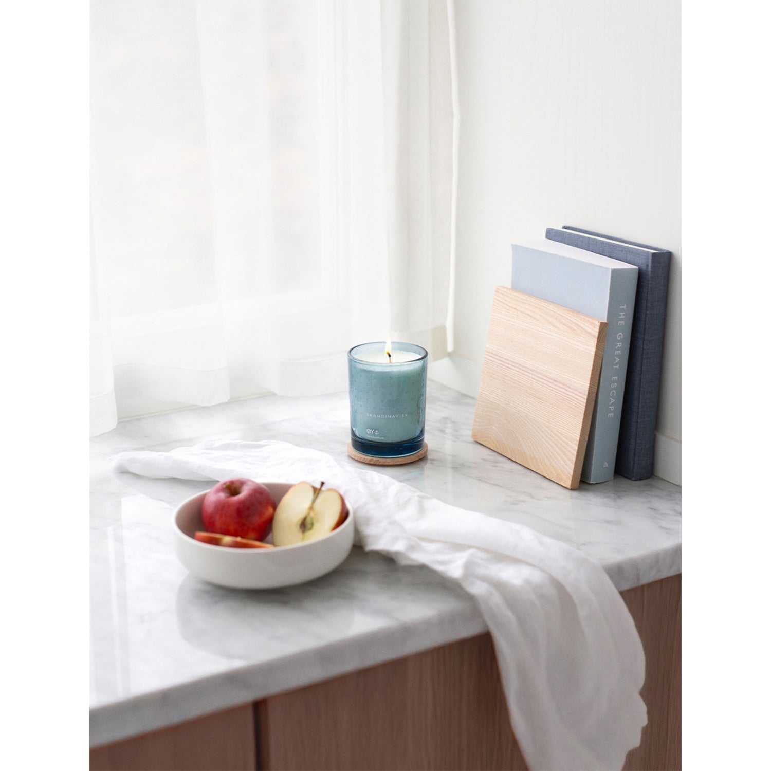 Skandinavisk Oy scented candle 200g (British brand)