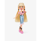 Bratz Goin' Out! Cloe fashion doll 29.2cm, imported from the UK
