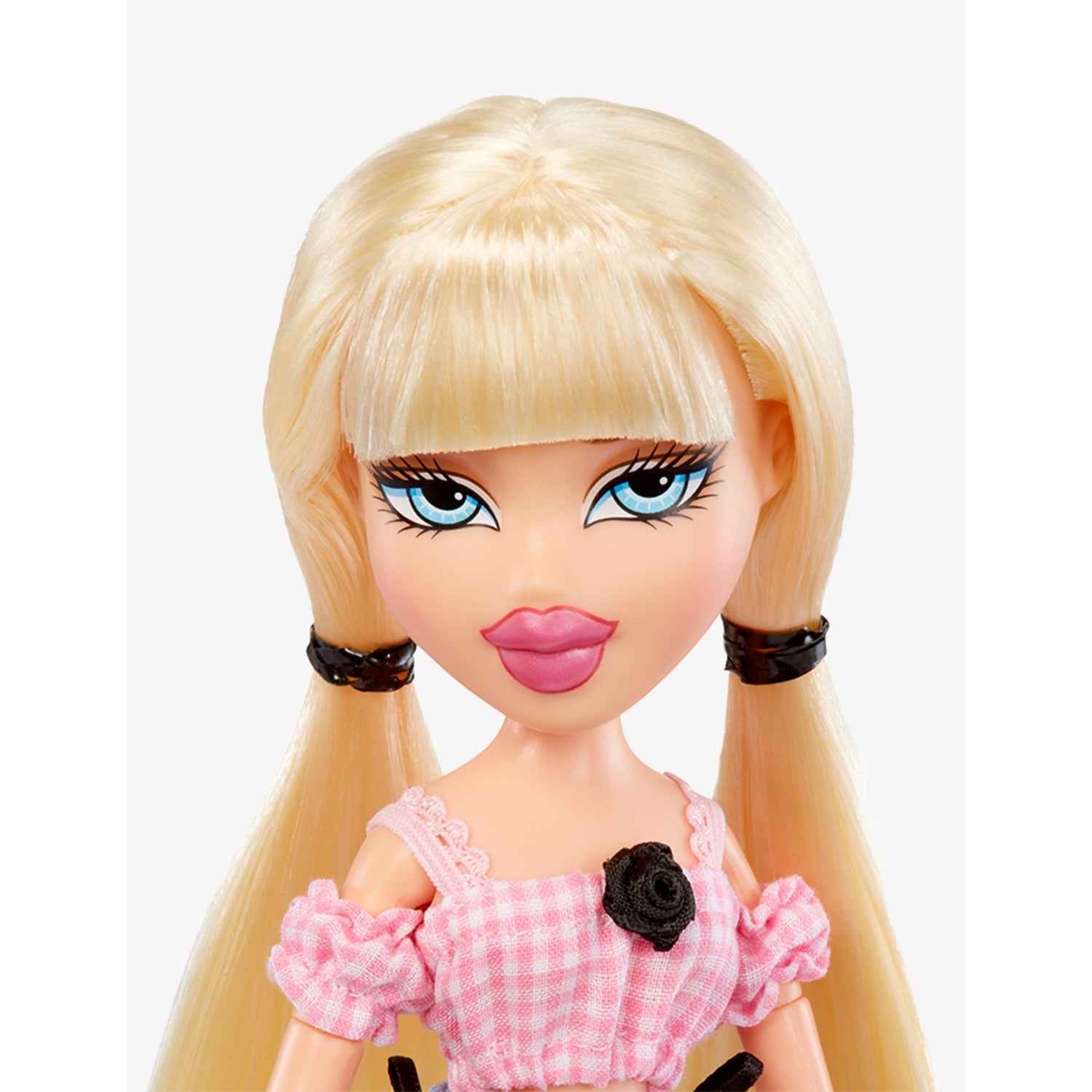 Bratz Goin' Out! Cloe fashion doll 29.2cm, imported from the UK
