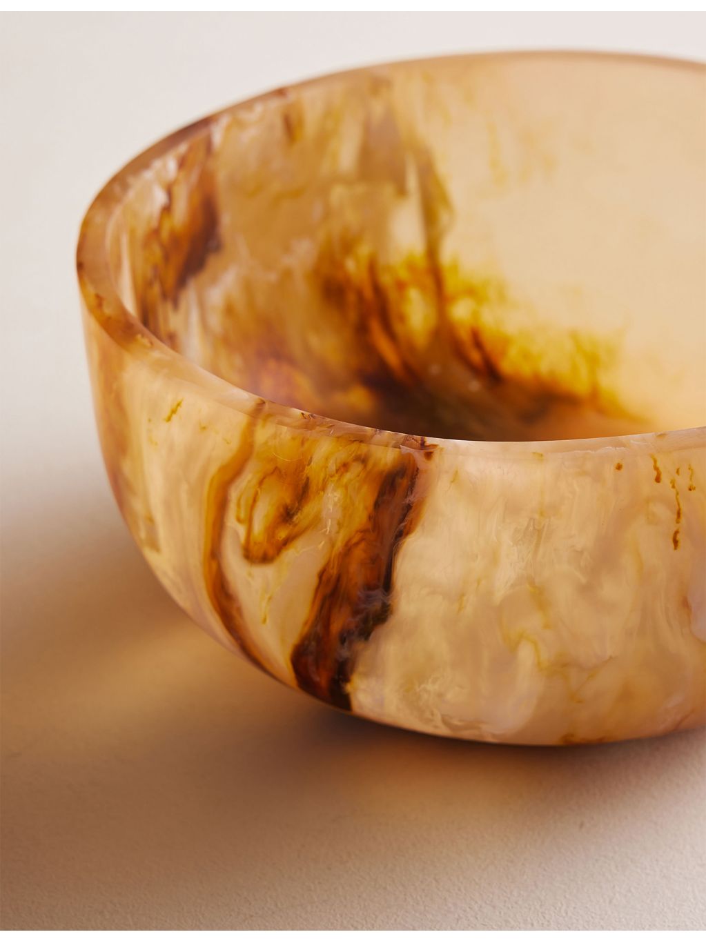 Soho Home Miller round resin salad bowl 26cm, UK version