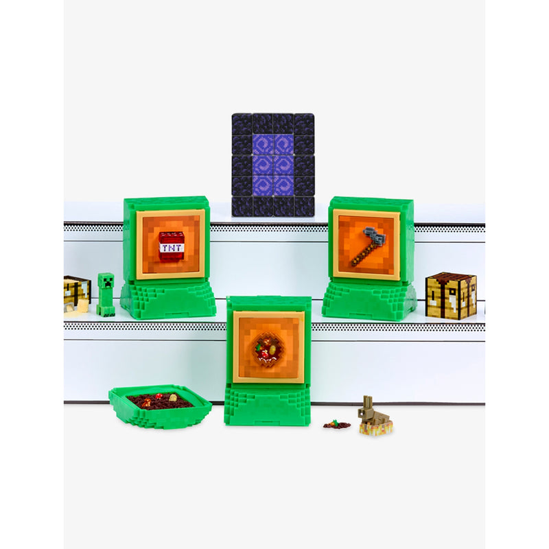 MGA Miniverse Make It Mini Minecraft collectible capsule assortment (British brand)