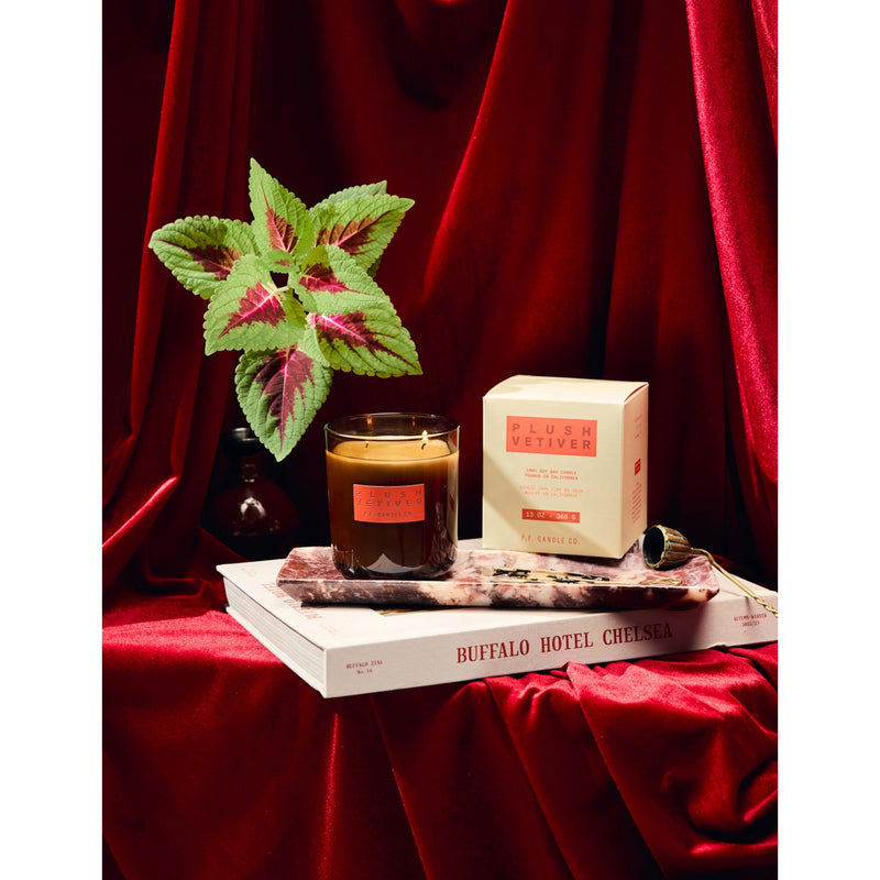 P.F. Candle Co Plush Vetiver scented candle 932g - British product