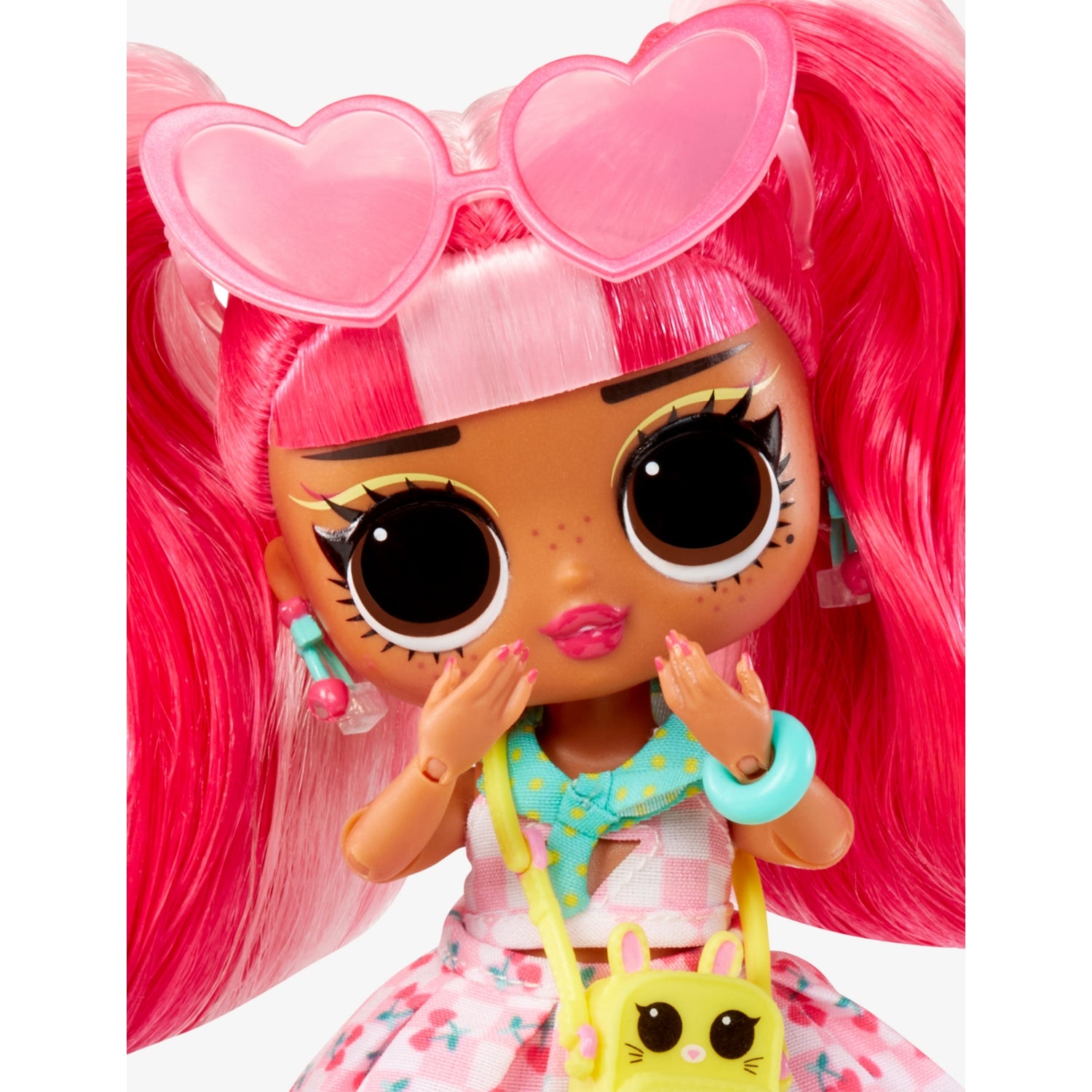 L.O.L. Surprise Tweens Cherry B.B. fashion doll 25cm, imported from the UK