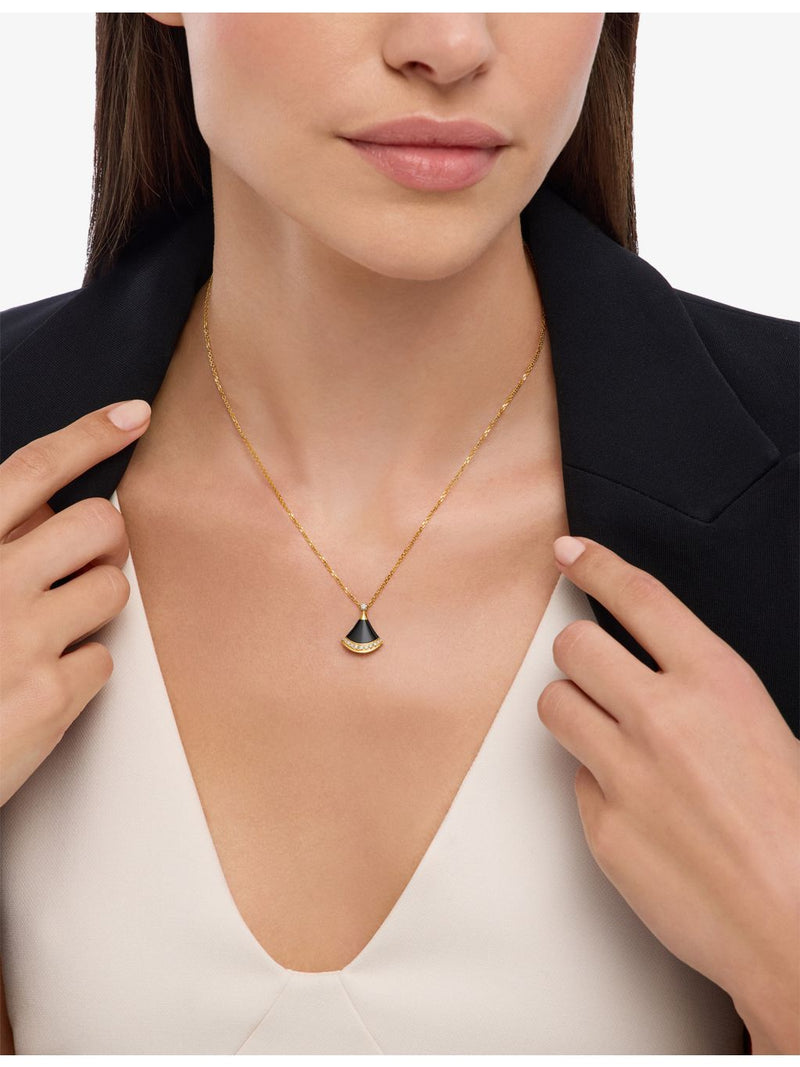 Bvlgari Divas' Dream necklace, 18ct gold, black onyx and diamond (British brand)