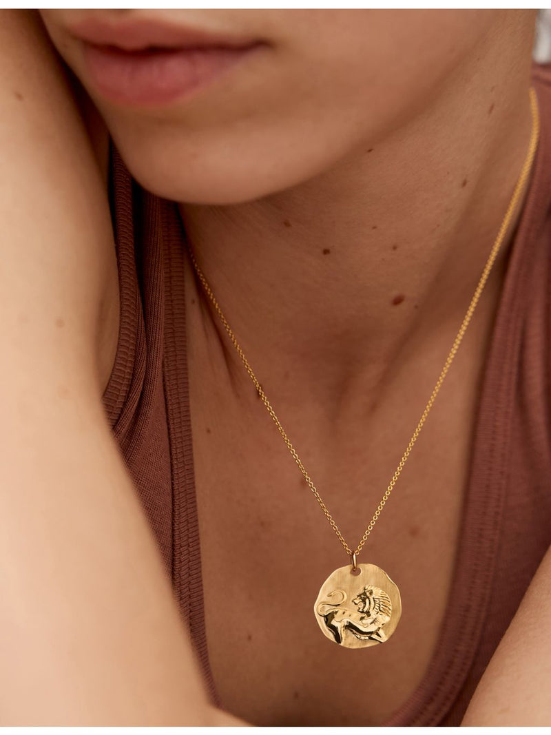 Monica Vinader Leo Zodiac pendant 18ct yellow gold vermeil 2.2cm, UK version