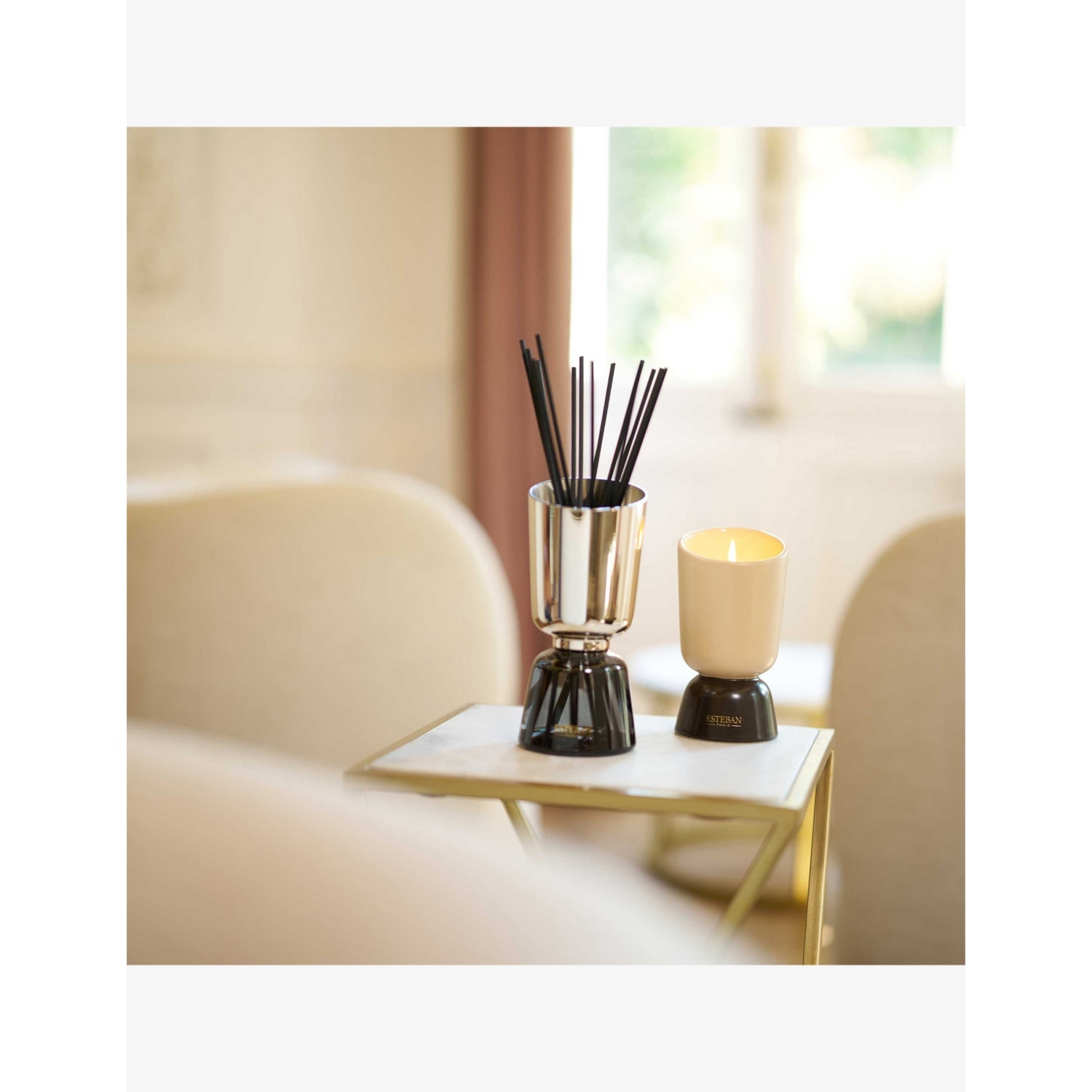 Esteban Cedre scented candle 220g, imported from the UK