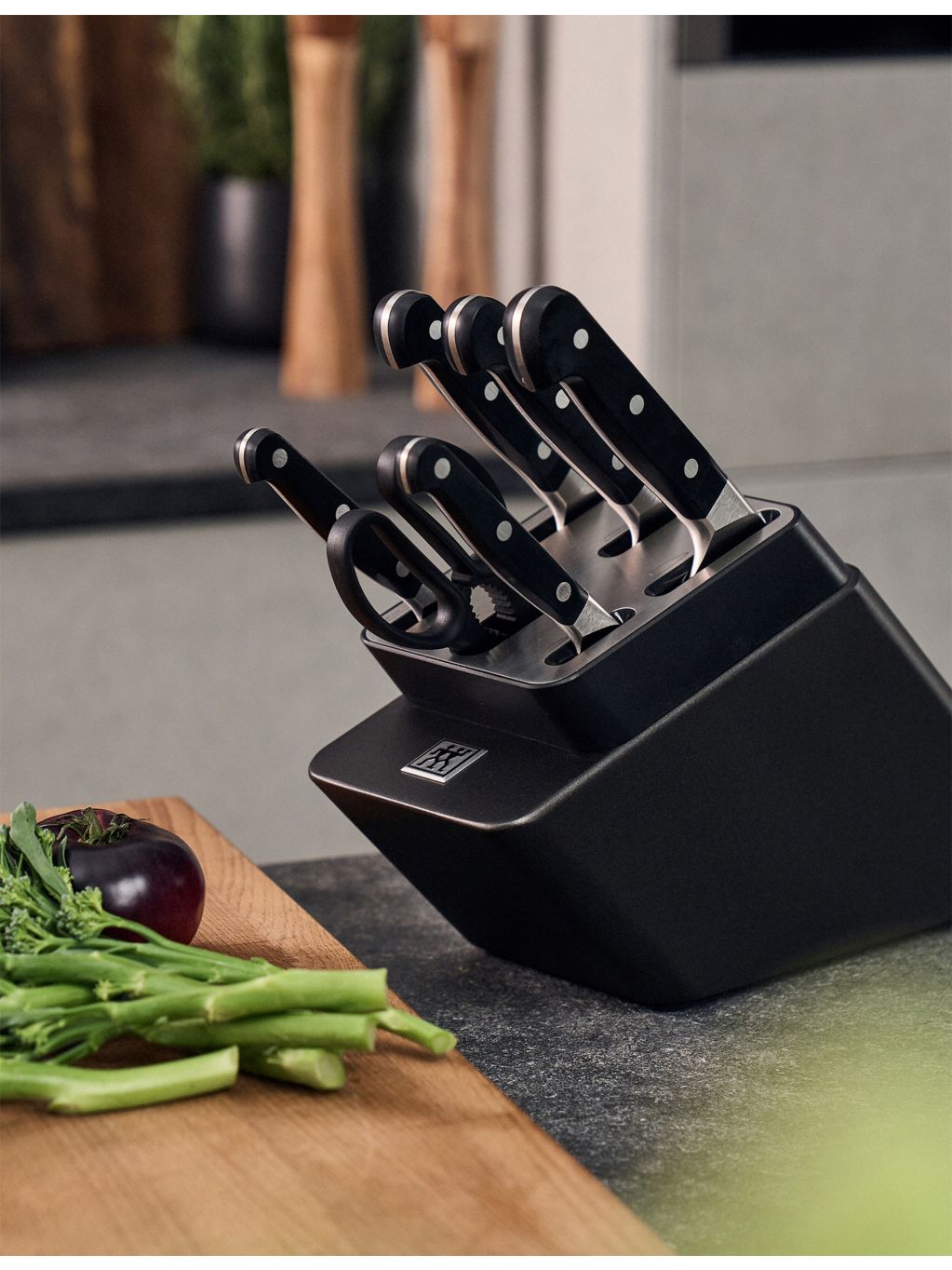 Zwilling seven-piece stainless steel knife block set, UK version