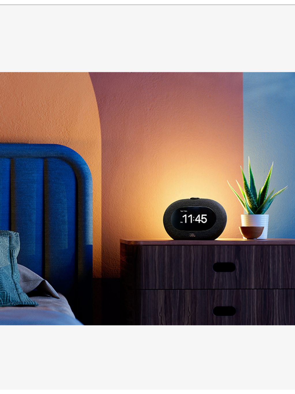 JBL Horizon 3 Bluetooth clock radio speaker (British brand)