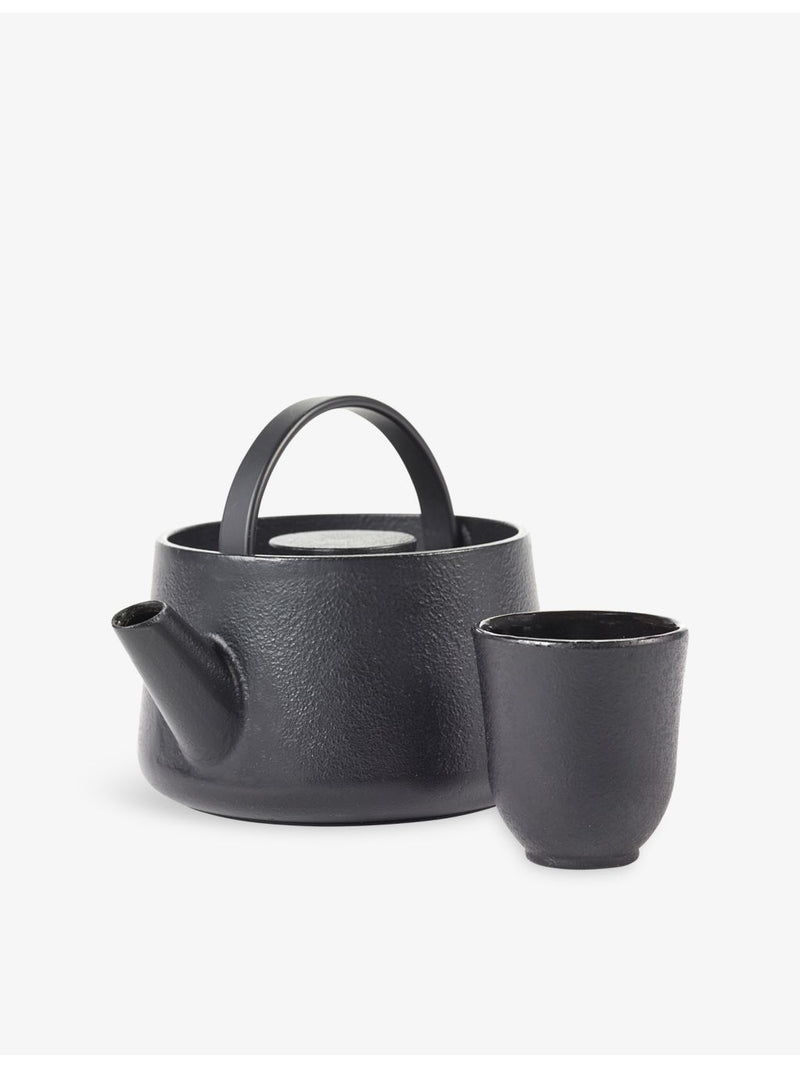Serax Inku cast iron cup by Sergio Herman, UK version