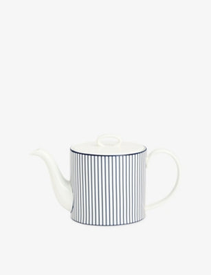 Wedgwood Gio bone-china teapot 400ml (British brand)