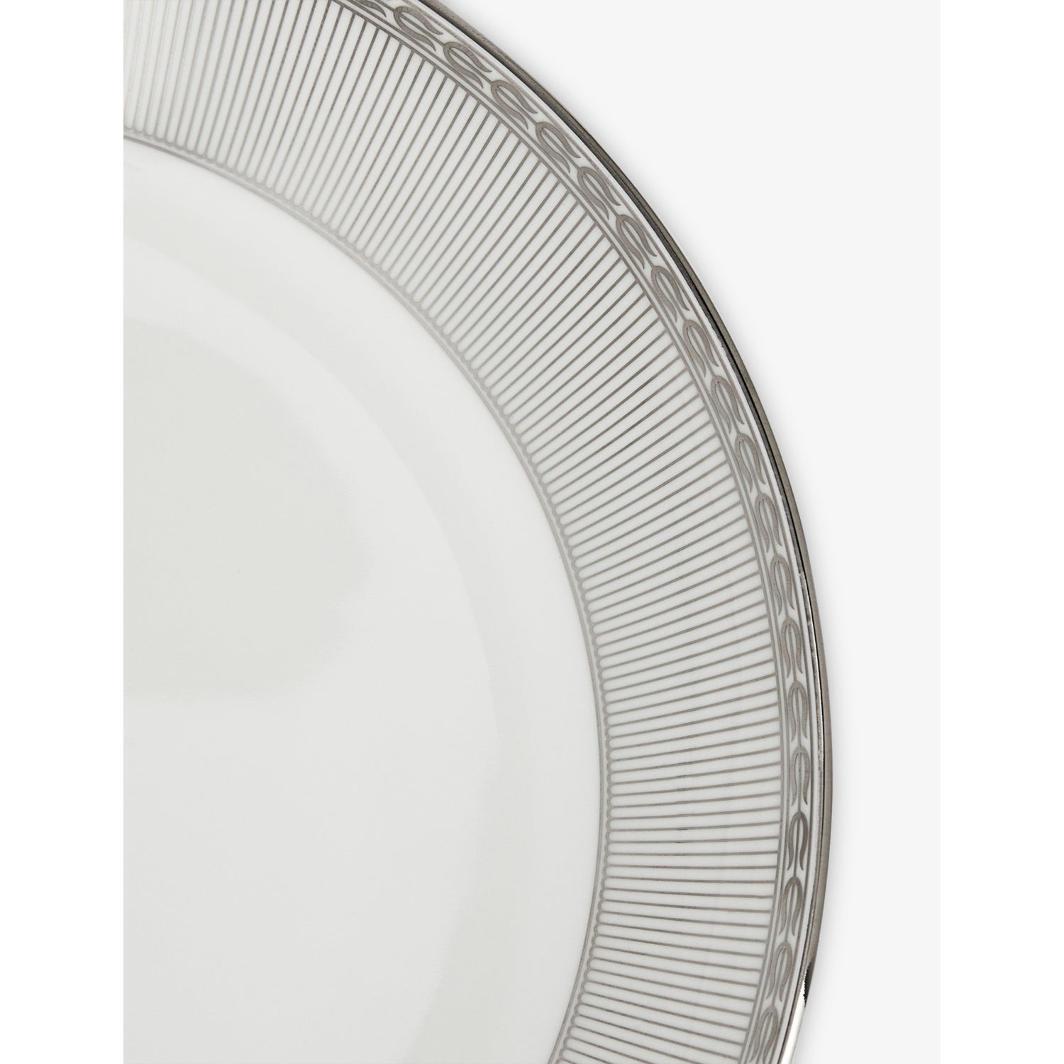 Wedgwood Silver Tonquin bone china deep plate 22cm - British product