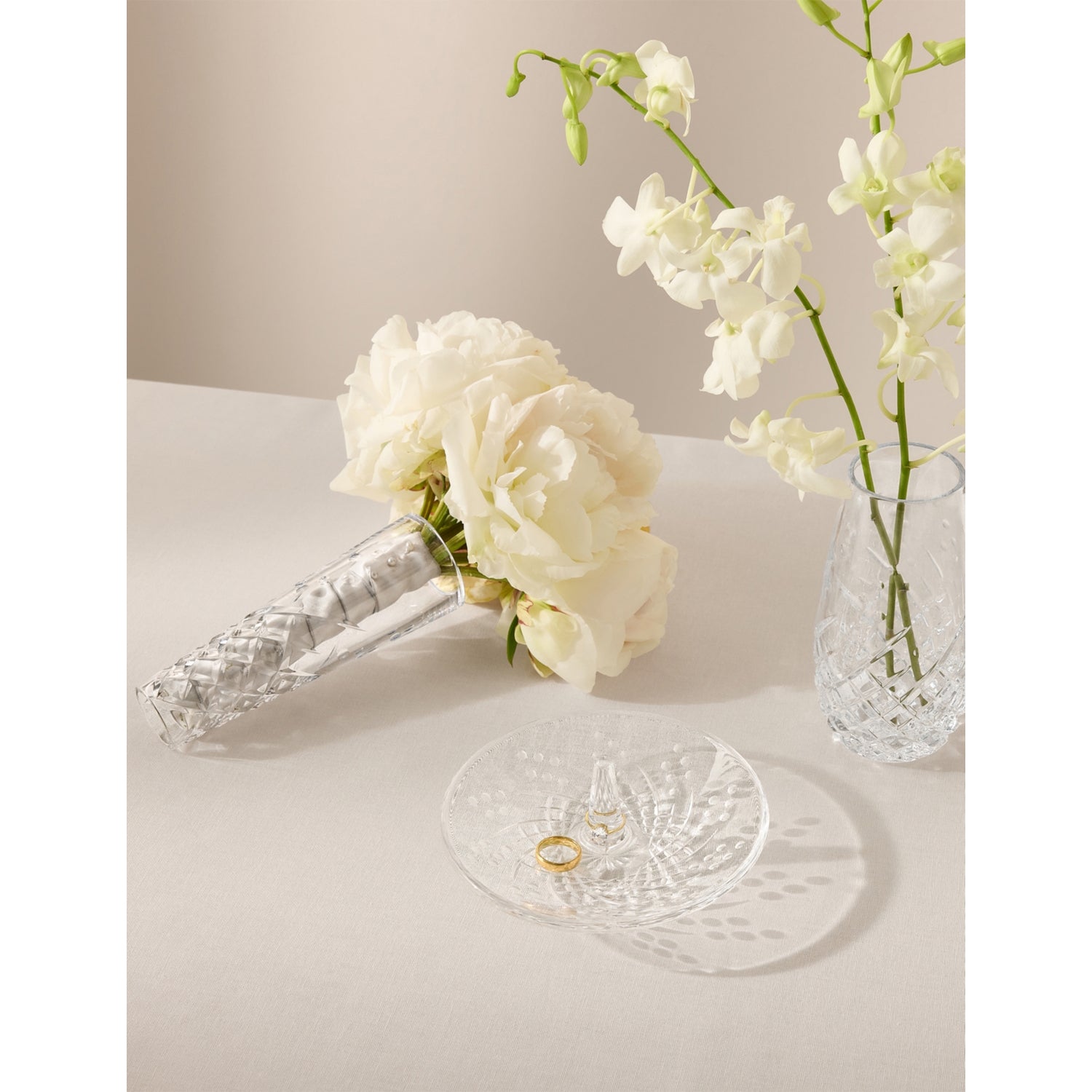 Waterford crystal bouquet holder from the Celebrations collection 16cm - British product