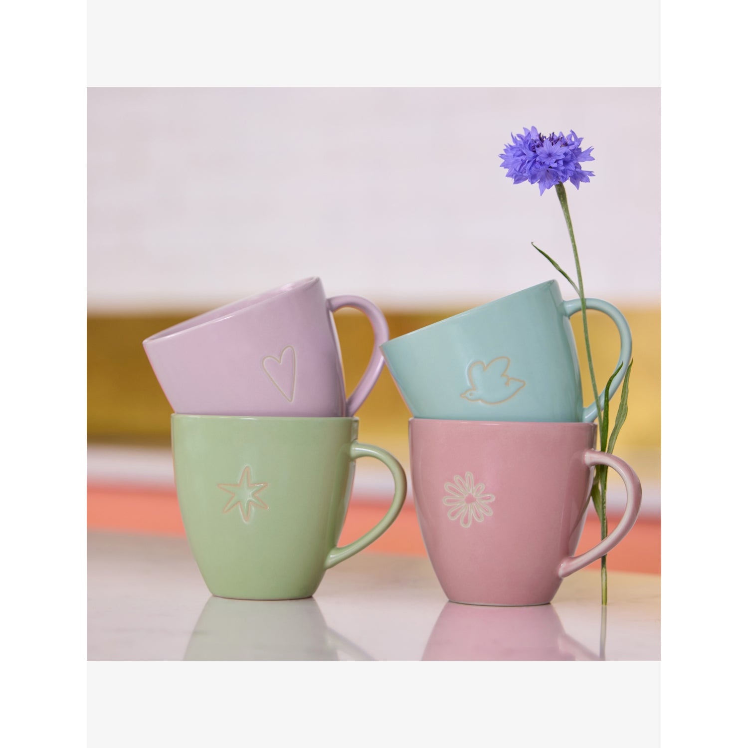 Royal Doulton stoneware mugs set of four 375ml, imported from the UK
