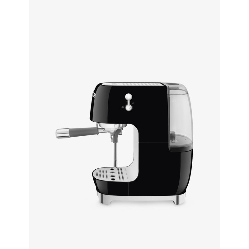 Smeg ECF03 cold brew espresso machine - British product