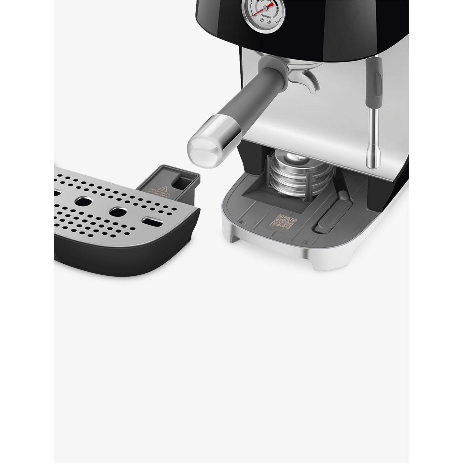 Smeg ECF03 cold brew espresso machine - British product